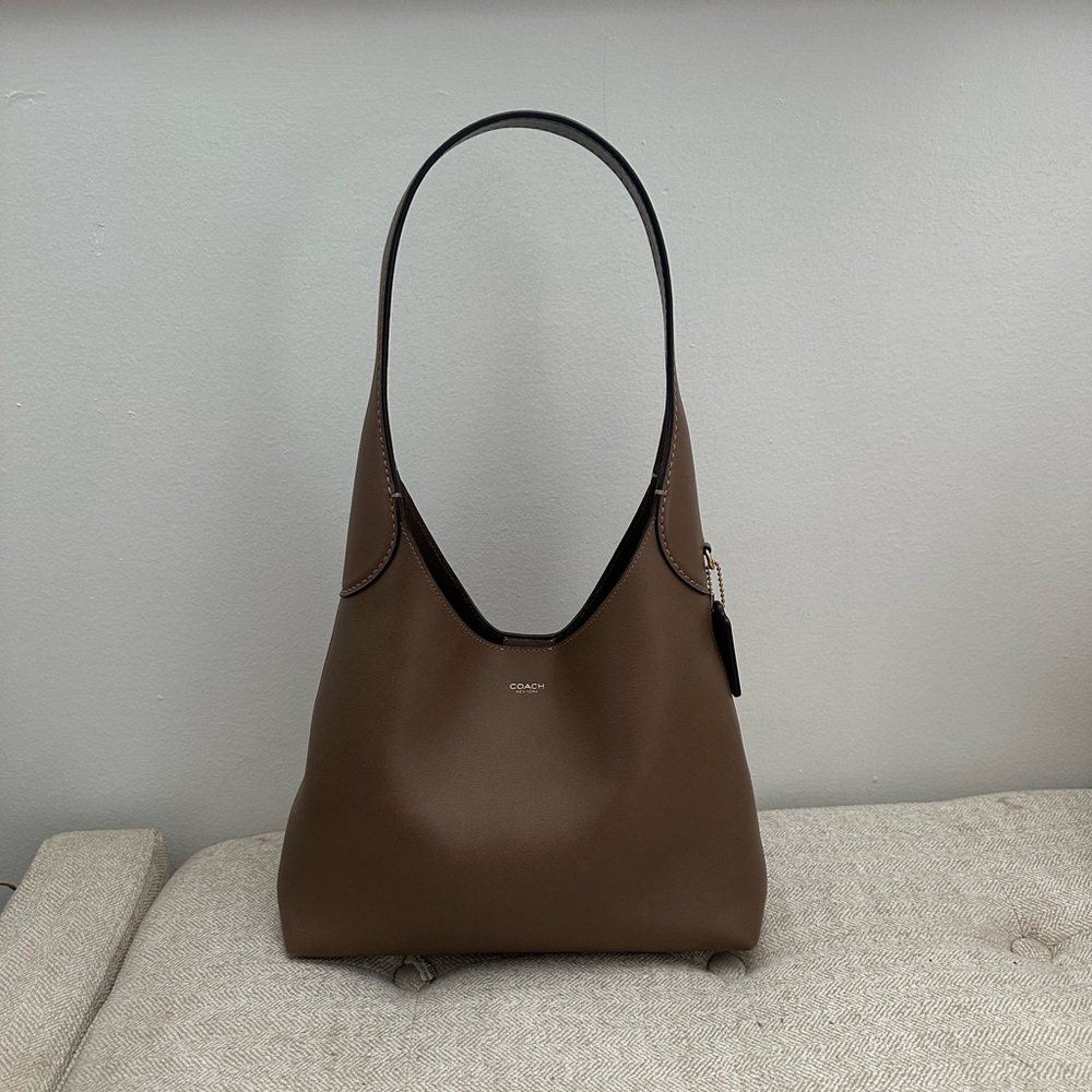 Brooklyn Shoulder Bag 28 in Dark Stone